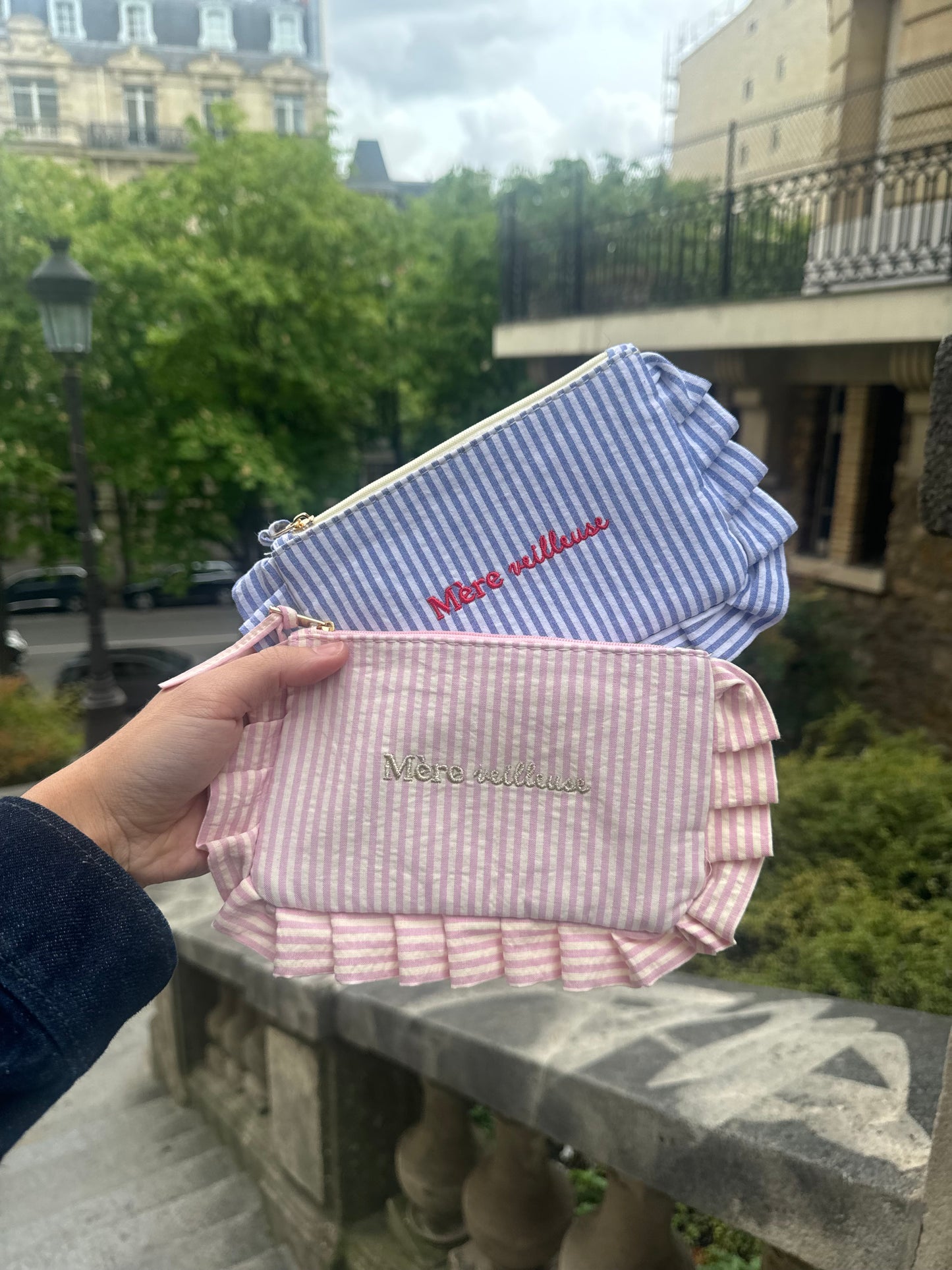 Pochettes à mot