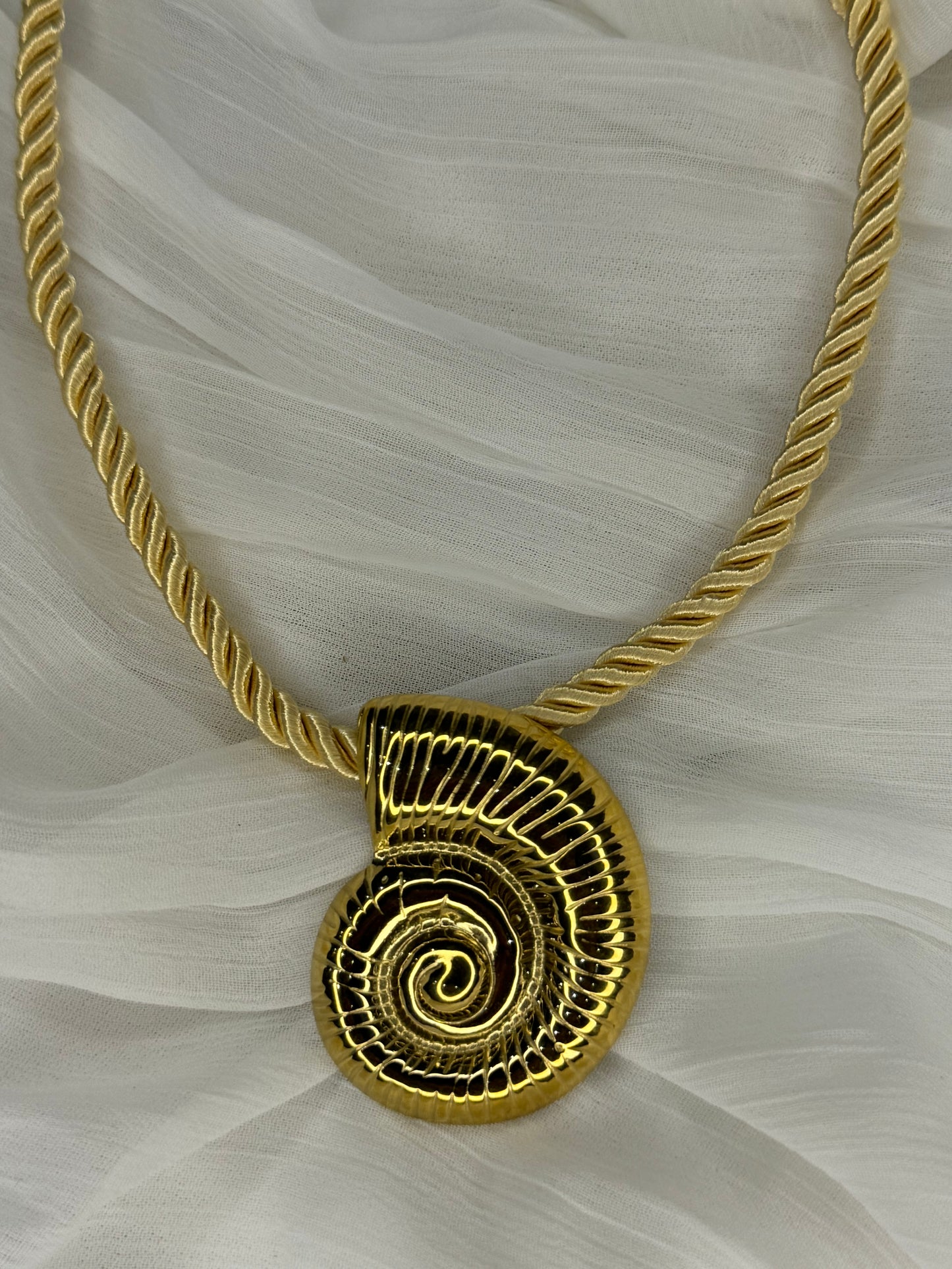 Collier Mila