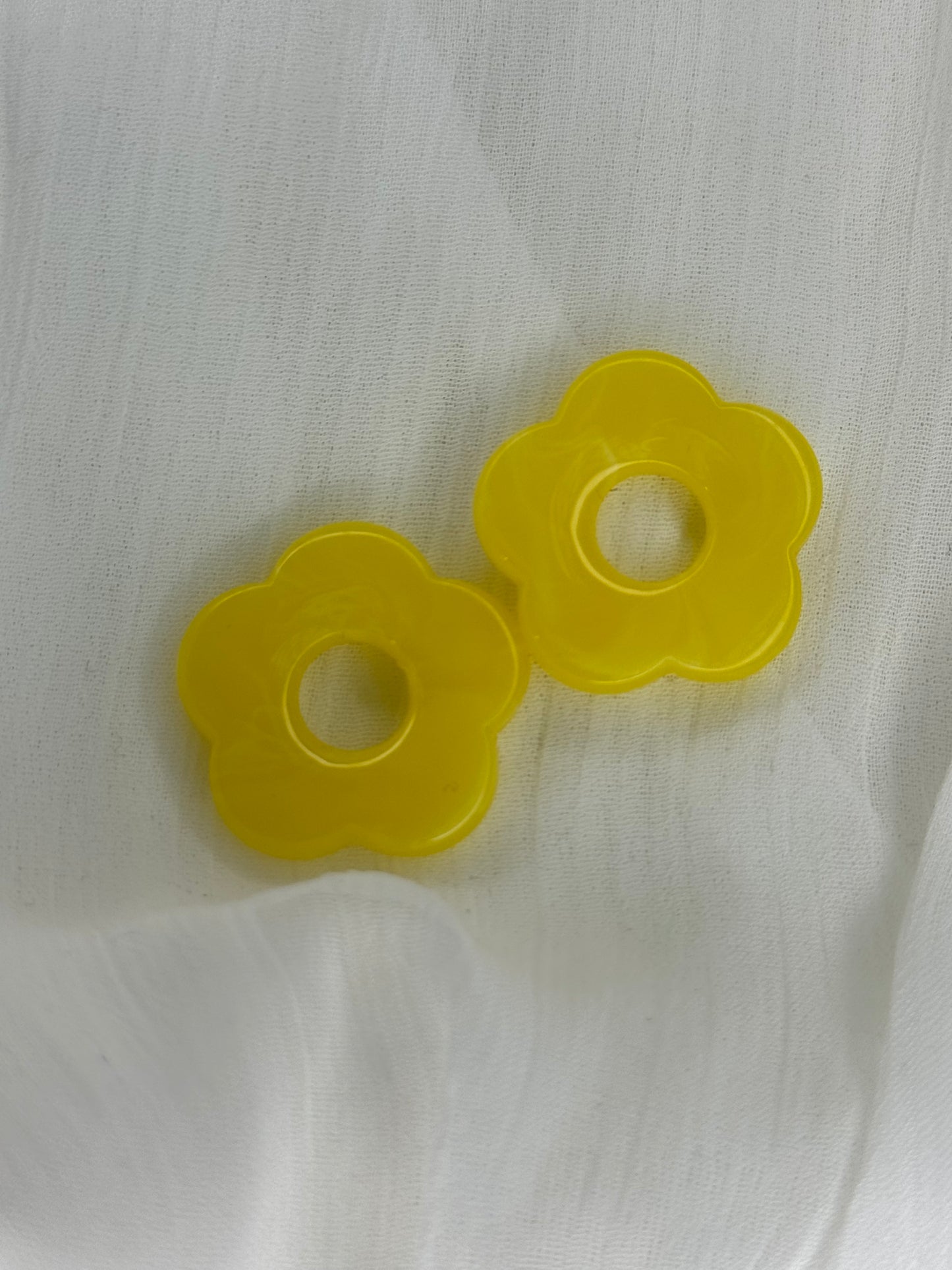 Fleurs jaunes (grandes)