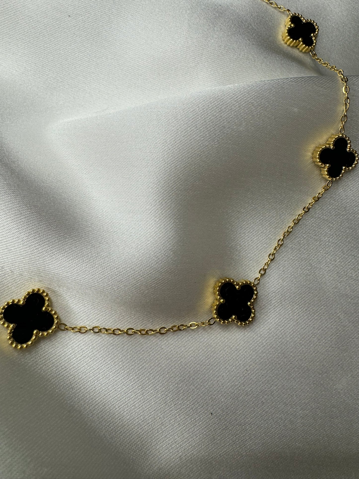 Collier Emma