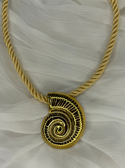 Collier Mila