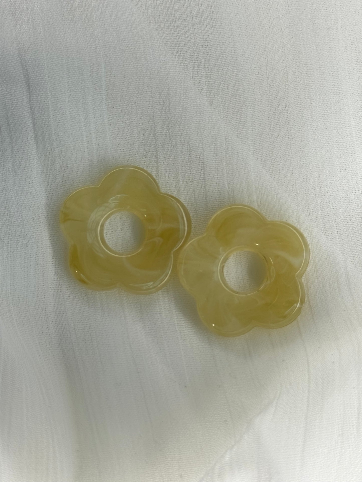 Fleurs beiges (grandes)