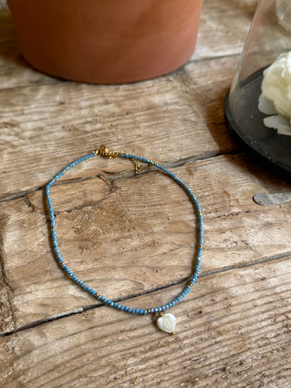 Collier Ava