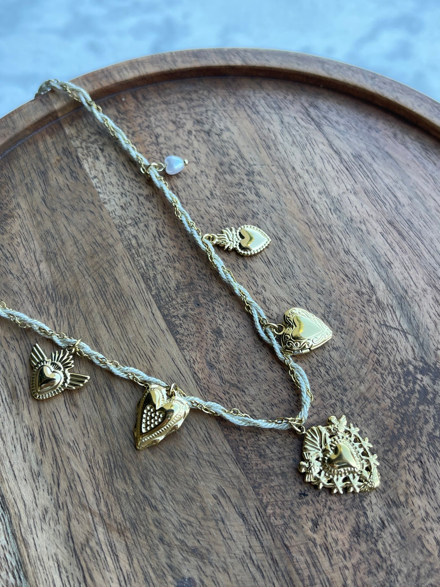 Collier Ellia